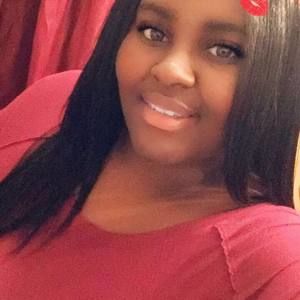 Meet your Posher, O-livia